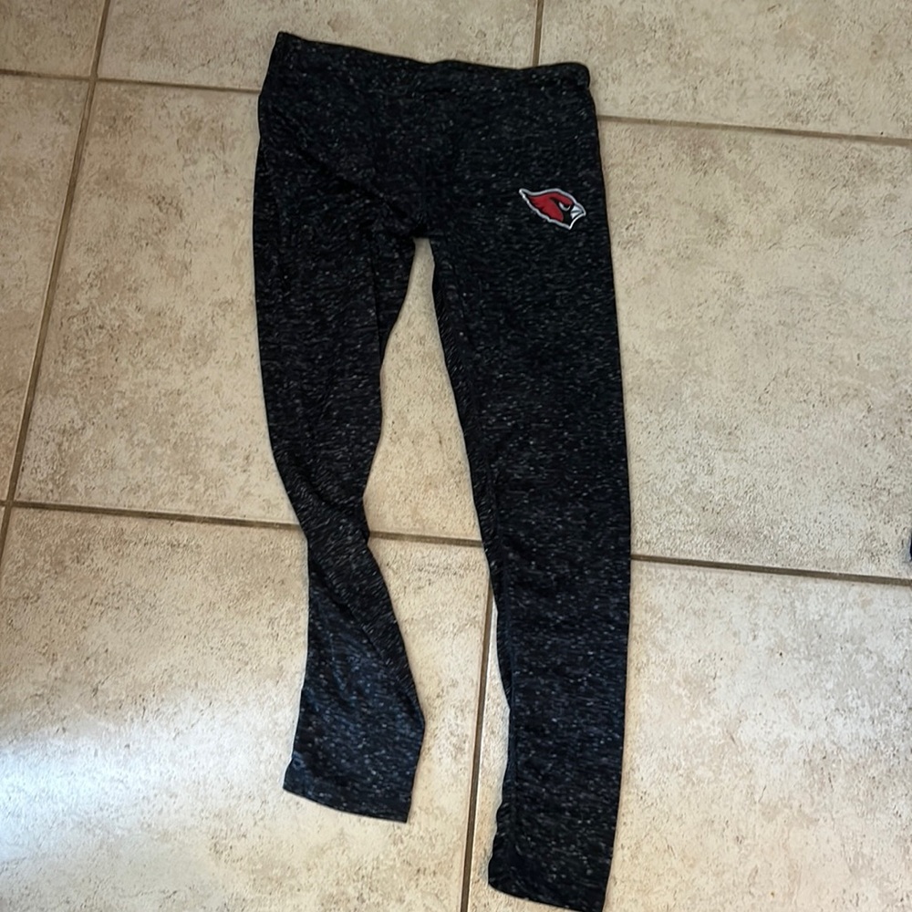 Women’s medium St. Louis cardinal leggings